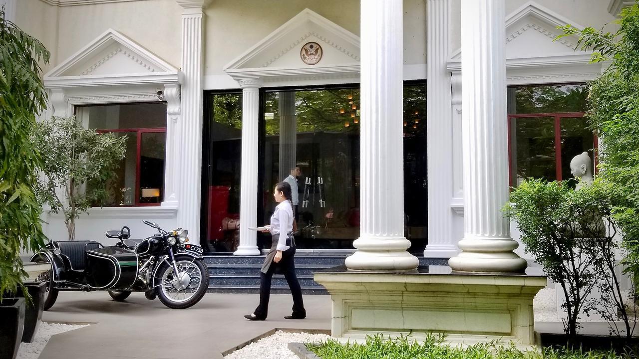 White Mansion 白色公馆 Hotel Пном Пен Екстериор снимка